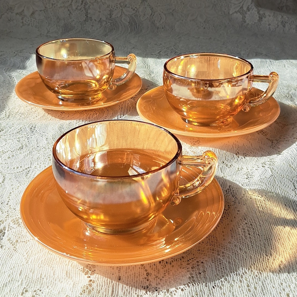 Vtg Jeannette Marigold Carnival Iridescent Glass Teacup Coffee Cup Peach Luster